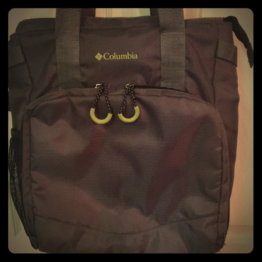 Columbia Convertible Diaper Bag 🍼